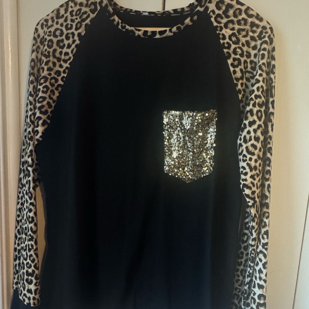 Leopard Print Long Sleeve Top with Sequin Pocket